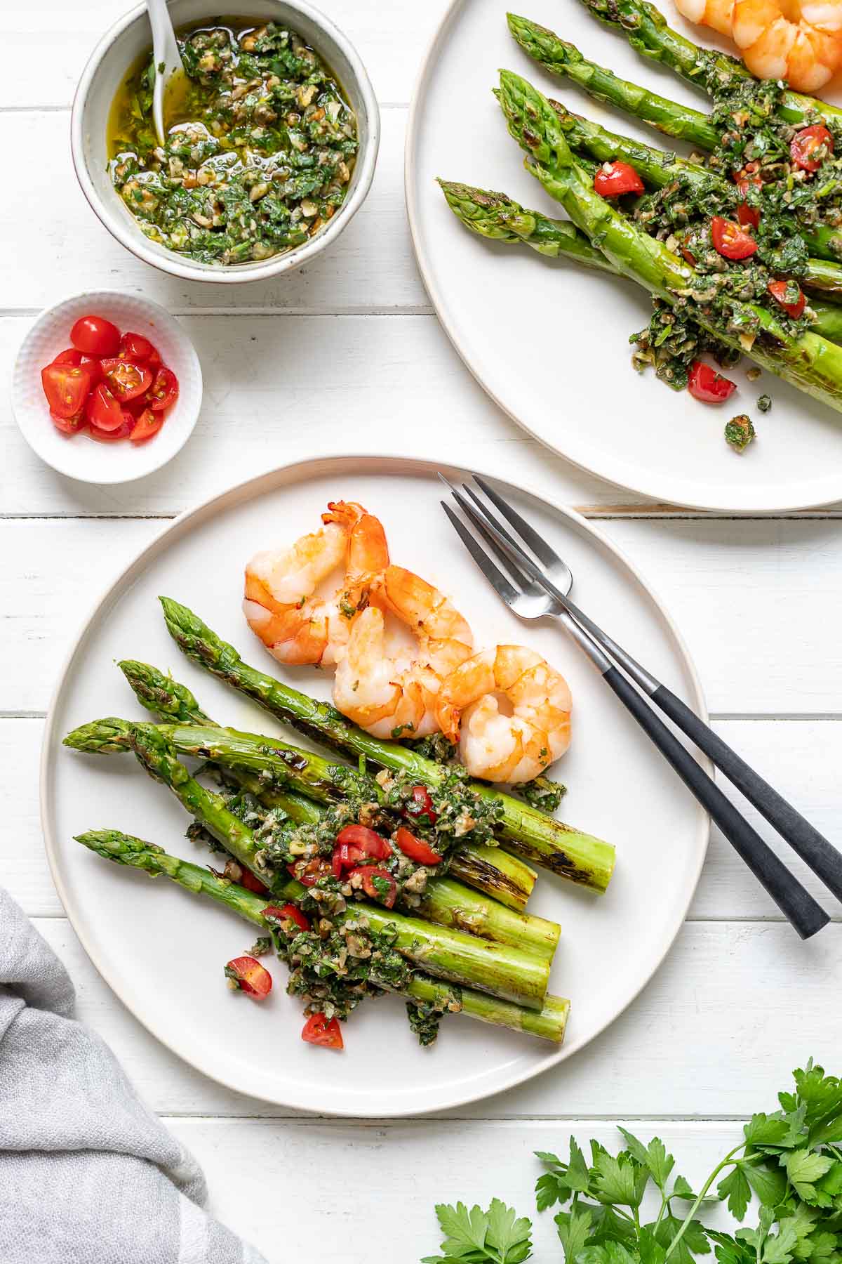 Grilled asparagus with Italian salsa verde & king prawns recipe
